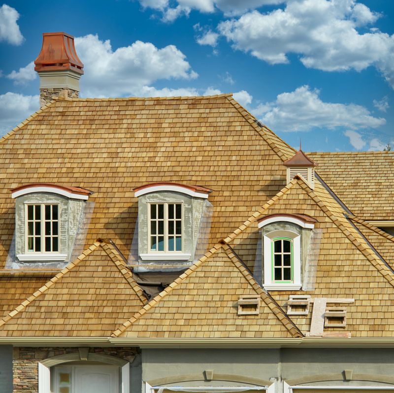 Cedar Shake Roof Construction in Morrow, OH